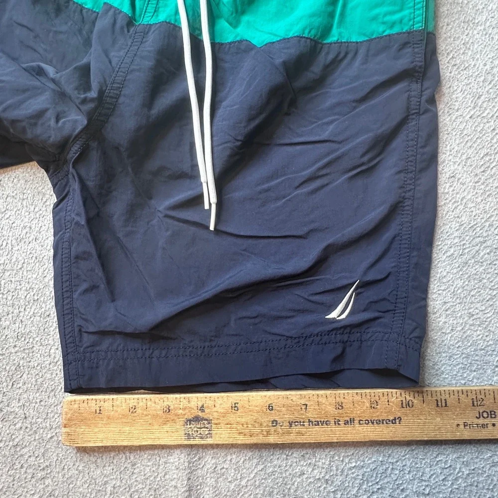 Nautica Swim Trunks Mens M Navy Green Colorblock T18020 Board Shorts Drawstring